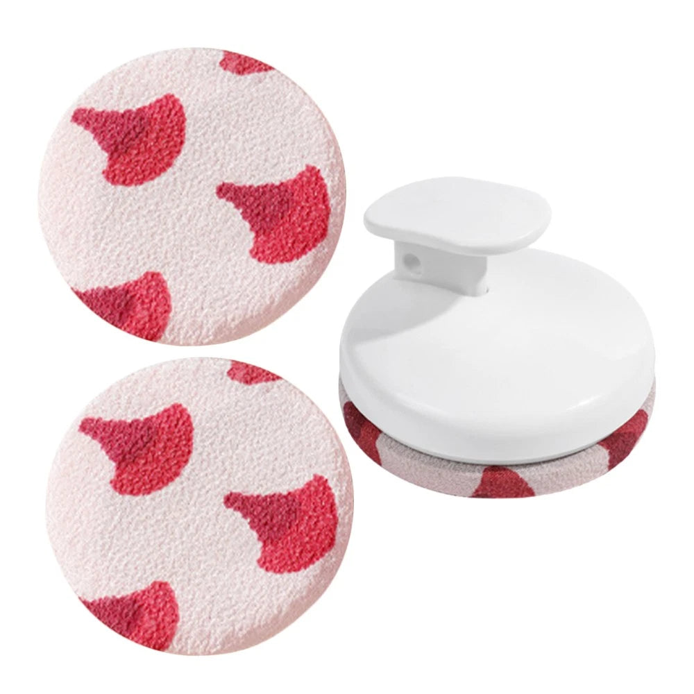 Hold The Bath Brush in Hand Bathroom Shower Skin Cleaning Scrubber