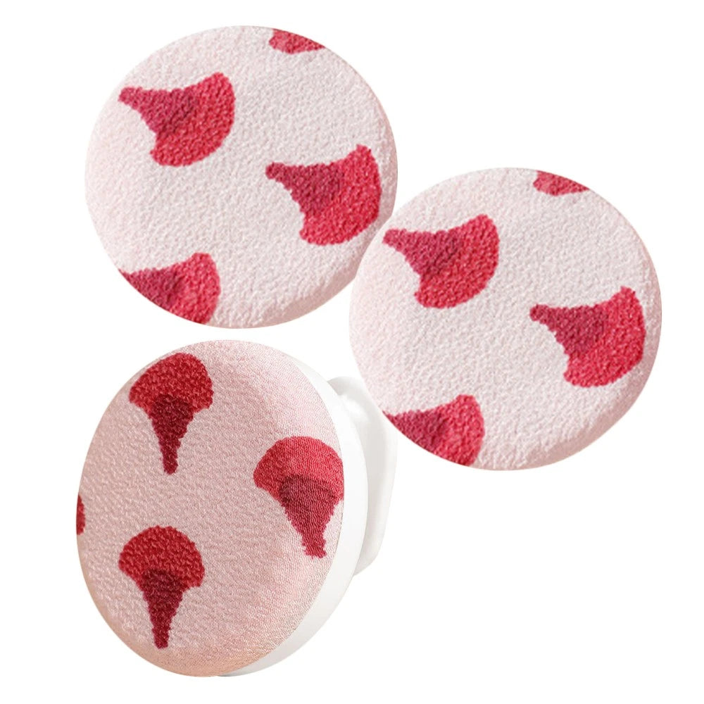 Hold The Bath Brush in Hand Bathroom Shower Skin Cleaning Scrubber