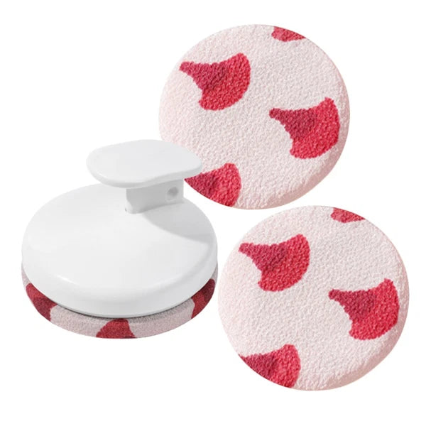 Hold The Bath Brush in Hand Bathroom Shower Skin Cleaning Scrubber